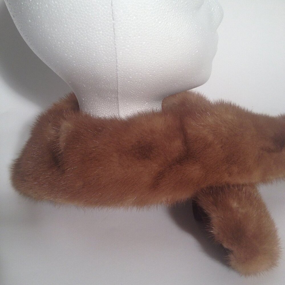 Brown Mink Fur Velvet Lined Neck Scarf Wrap Clamp Closures